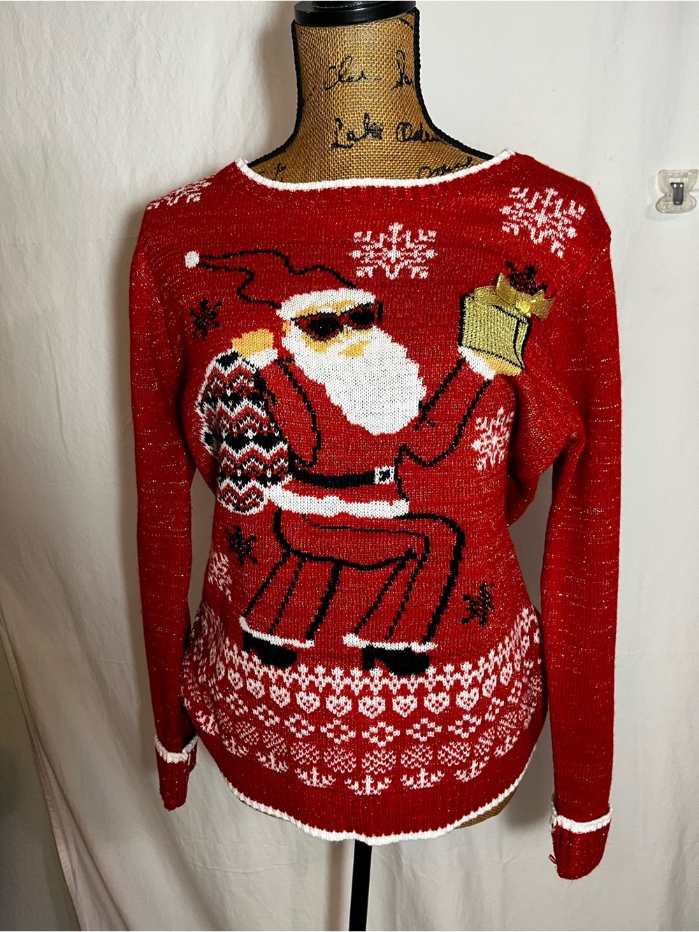 Holiday Hype Dancing Santa Metallic Knit Ugly Christmas Sweater Red Gold Size M